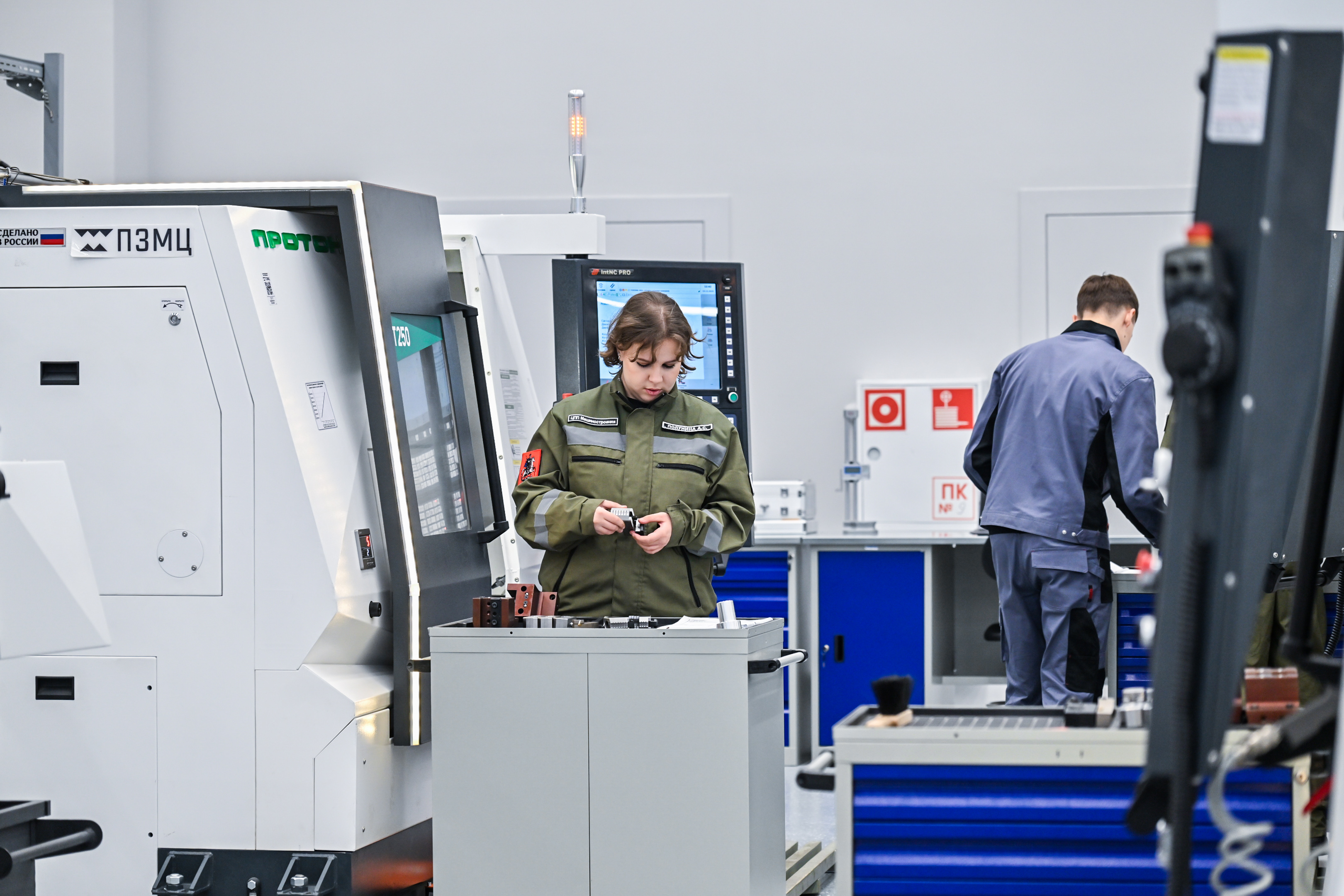 Оператор станков с ЧПУ